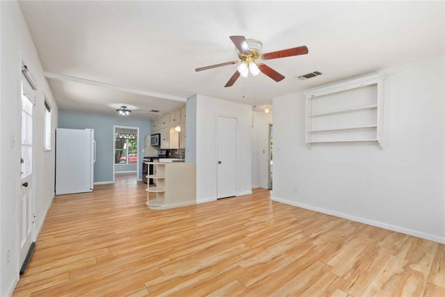 2711 Elizabeth Drive, Brownwood, TX 76801