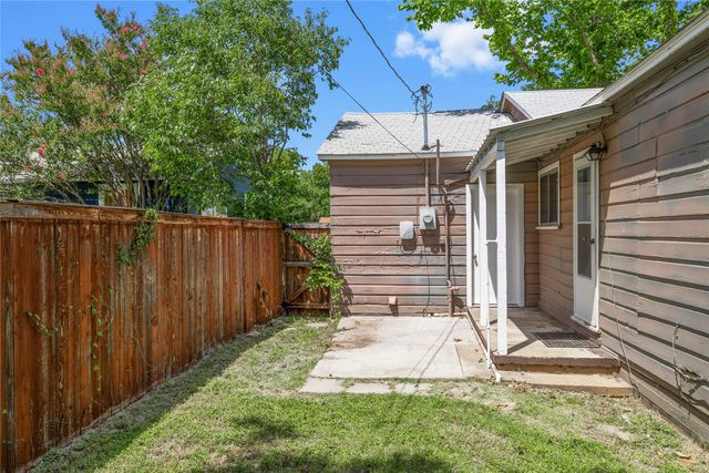 2711 Elizabeth Drive, Brownwood, TX 76801