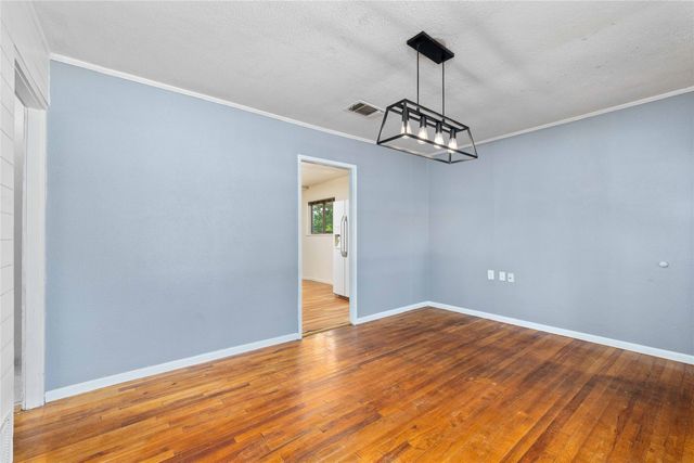 2711 Elizabeth Drive, Brownwood, TX 76801
