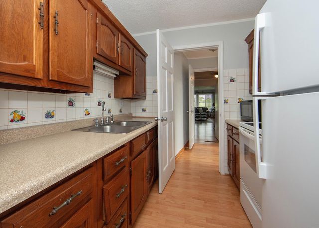 2215 Sager, Waterloo, IA 50701