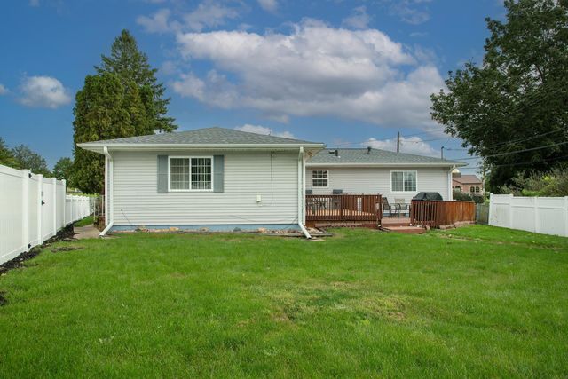 2215 Sager, Waterloo, IA 50701