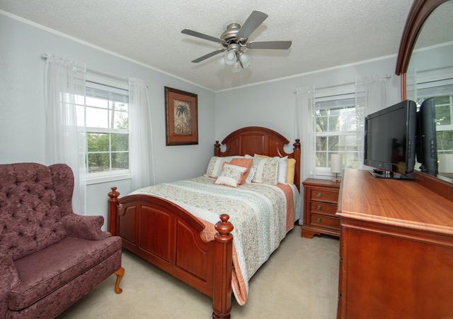 2215 Sager, Waterloo, IA 50701