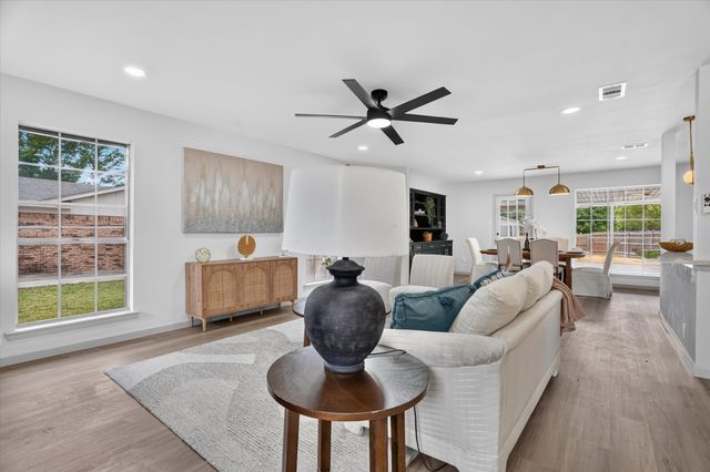5817 Stone Drive, North Richland Hills, TX 76180