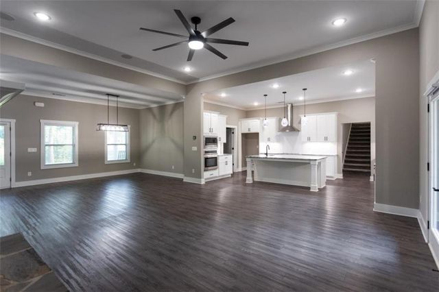 1375 Amber Stapp Studdard Road, Social Circle, GA 30025