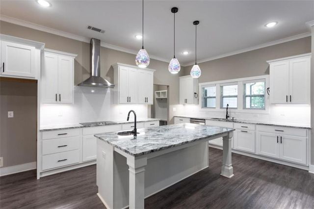 1375 Amber Stapp Studdard Road, Social Circle, GA 30025