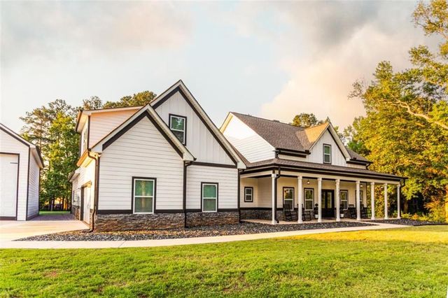 1375 Amber Stapp Studdard Road, Social Circle, GA 30025
