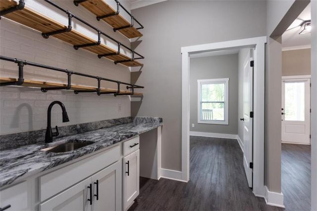 1375 Amber Stapp Studdard Road, Social Circle, GA 30025