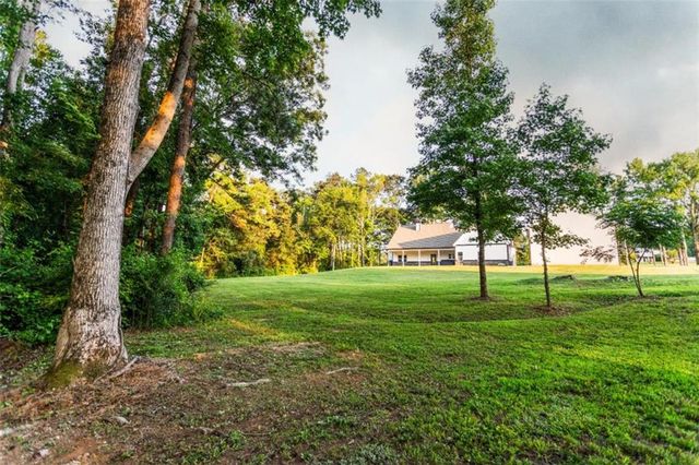 1375 Amber Stapp Studdard Road, Social Circle, GA 30025