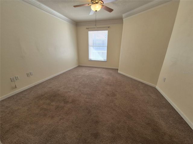 18104 VILLA CREEK DRIVE, Tampa, FL 33647