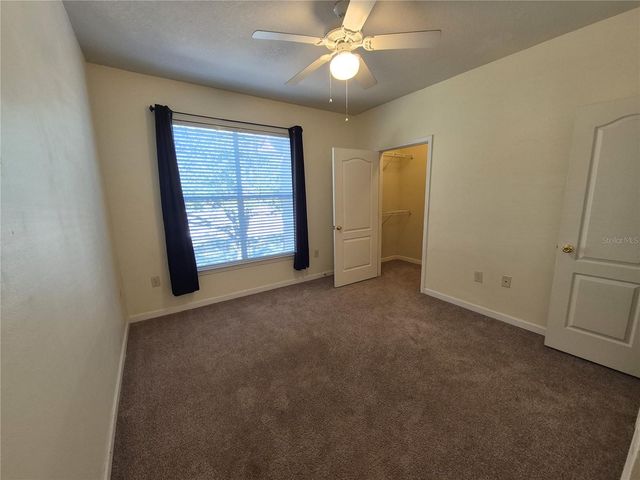 18104 VILLA CREEK DRIVE, Tampa, FL 33647