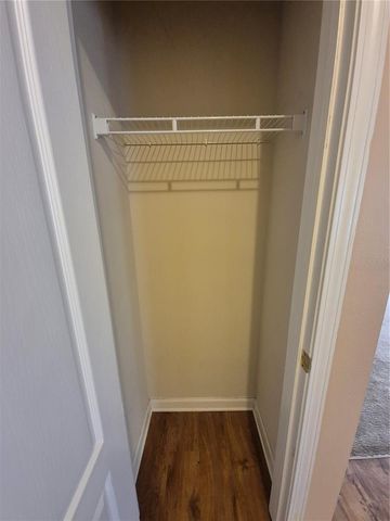 18104 VILLA CREEK DRIVE, Tampa, FL 33647