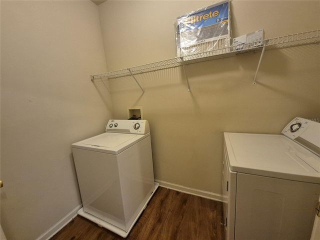 18104 VILLA CREEK DRIVE, Tampa, FL 33647