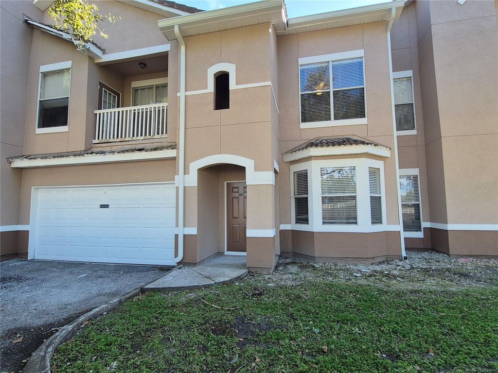 18104 VILLA CREEK DRIVE, Tampa, FL 33647