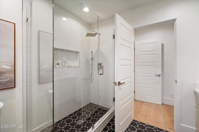 8212 E WILSHIRE Drive, Scottsdale, AZ 85257