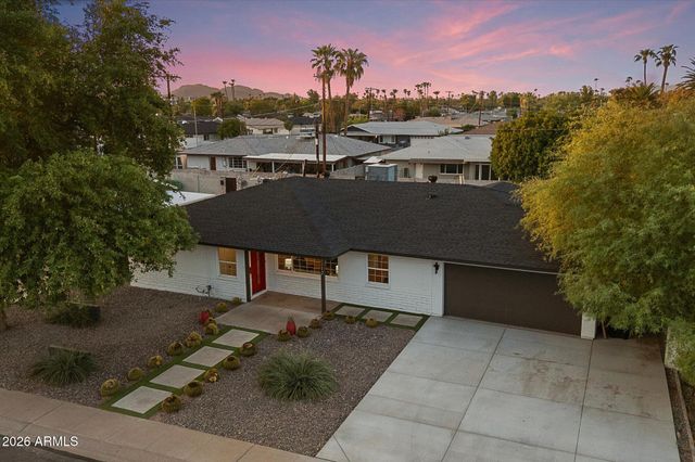 8212 E WILSHIRE Drive, Scottsdale, AZ 85257