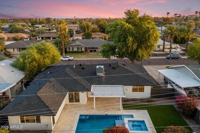 8212 E WILSHIRE Drive, Scottsdale, AZ 85257