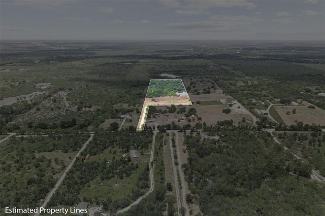3315 Dry Creek RD, Lockhart, TX 78644