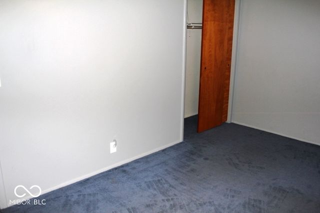 8207 N Myers Road, Muncie, IN 47303