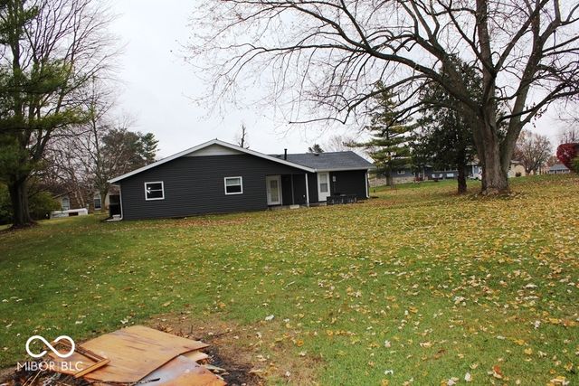 8207 N Myers Road, Muncie, IN 47303