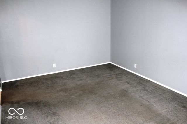 8207 N Myers Road, Muncie, IN 47303