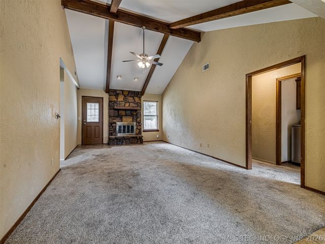 205 Fox Run Circle, Jenks, OK 74037