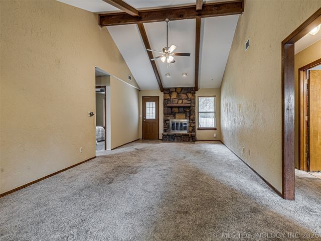 205 Fox Run Circle, Jenks, OK 74037