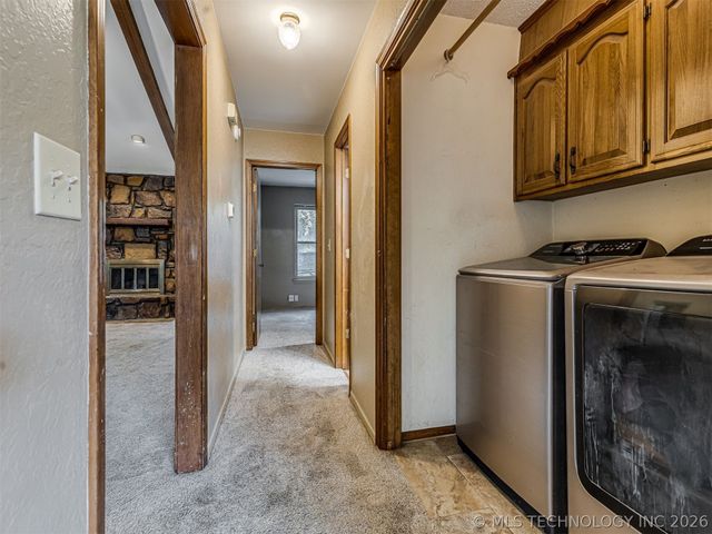 205 Fox Run Circle, Jenks, OK 74037