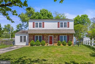 4 DEVON CIR, Paoli, PA 19301