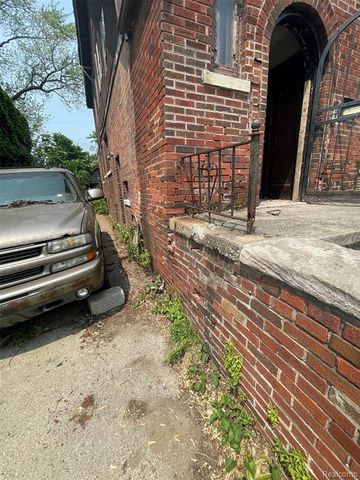 15789 Kentucky Street, Detroit, MI 48238