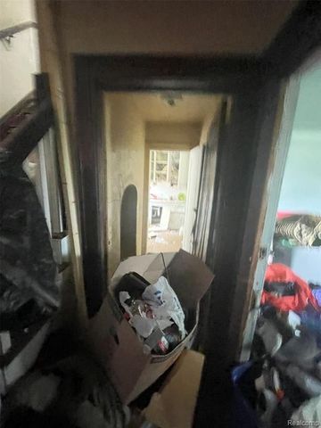 15789 Kentucky Street, Detroit, MI 48238