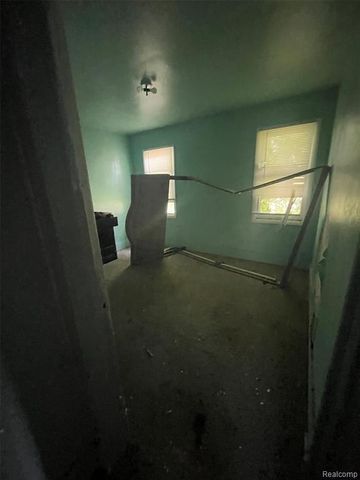 15789 Kentucky Street, Detroit, MI 48238