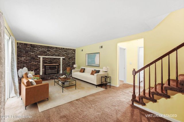 5206 Cool Brook Rd, Louisville, KY 40291