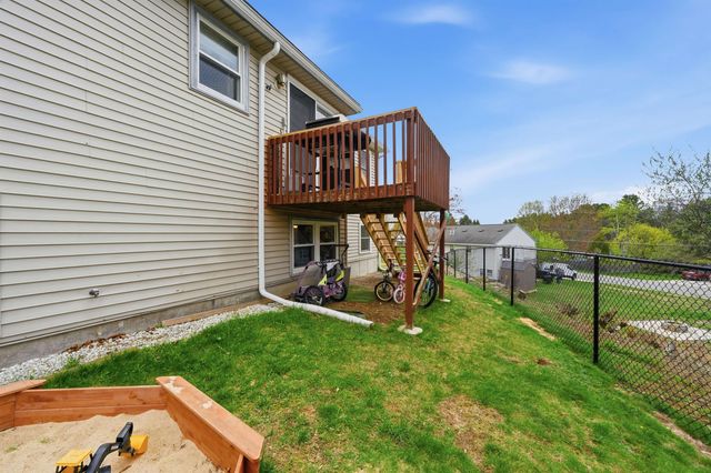 1L Matthew Drive L, Derry, NH 03038