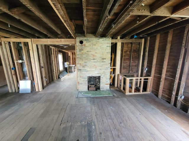 214 S Pine Street, Saint Louis, MI 48880