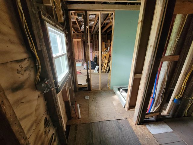 214 S Pine Street, Saint Louis, MI 48880