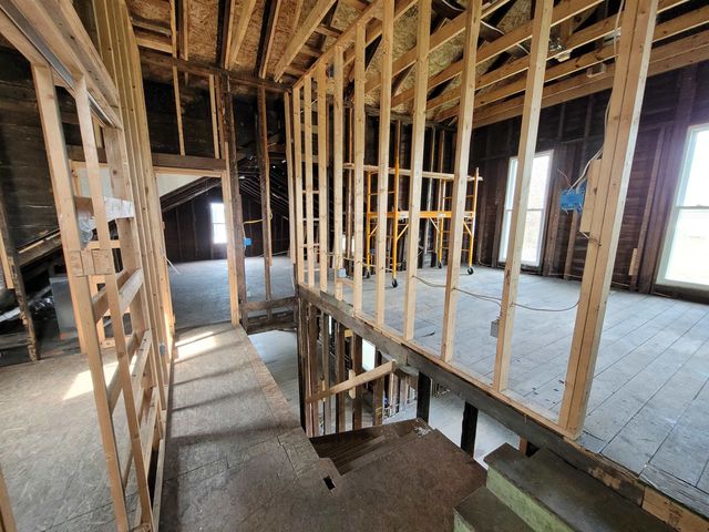 214 S Pine Street, Saint Louis, MI 48880