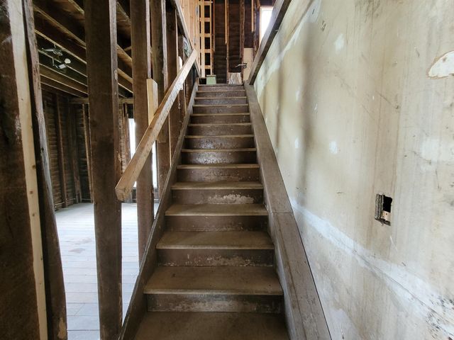 214 S Pine Street, Saint Louis, MI 48880