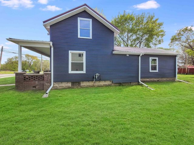 214 S Pine Street, Saint Louis, MI 48880