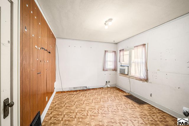 130 Tyler St, Pueblo, CO 81004