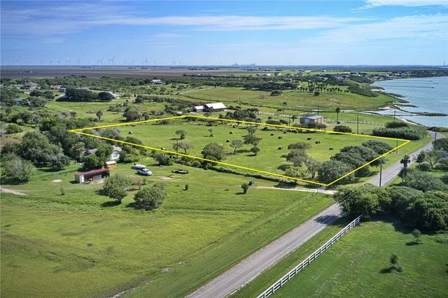 9544 County Road 2250, Taft, TX 78390