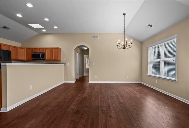 4022 Cottage Oaks Drive, Acworth, GA 30101