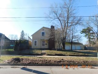 108 Hill Street, Dowagiac City, MI 49047