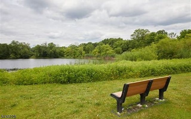 92 Louis St, Hanover Twp., NJ 07981