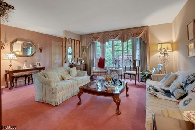 92 Louis St, Hanover Twp., NJ 07981