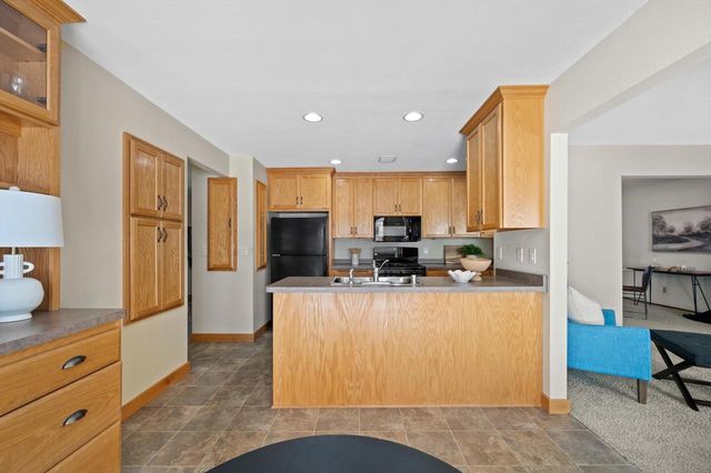 W226N8304 Friess PLACE, Lisbon, WI 53089