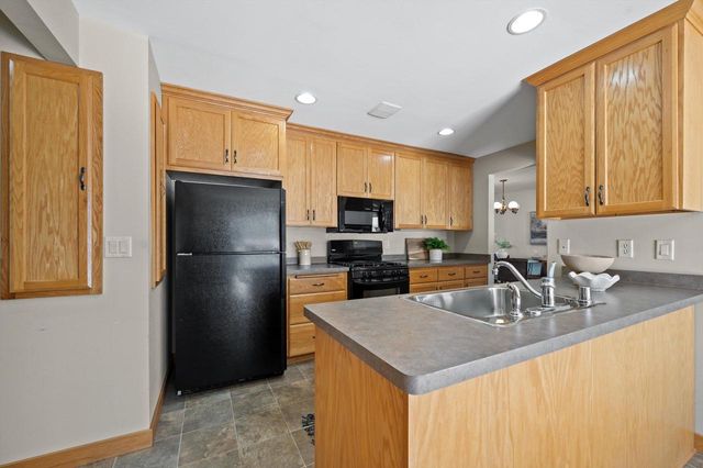 W226N8304 Friess PLACE, Lisbon, WI 53089