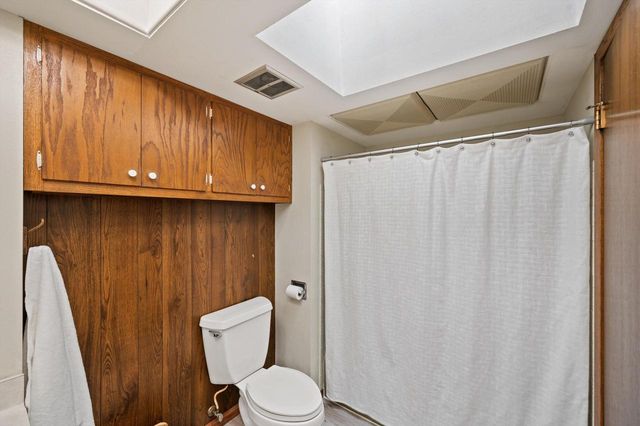 W226N8304 Friess PLACE, Lisbon, WI 53089