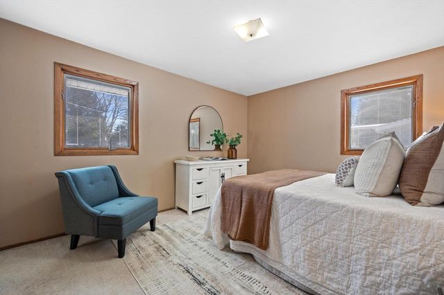 W226N8304 Friess PLACE, Lisbon, WI 53089