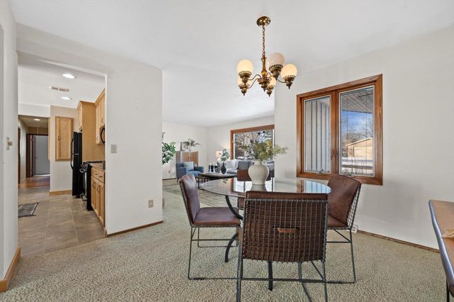 W226N8304 Friess PLACE, Lisbon, WI 53089