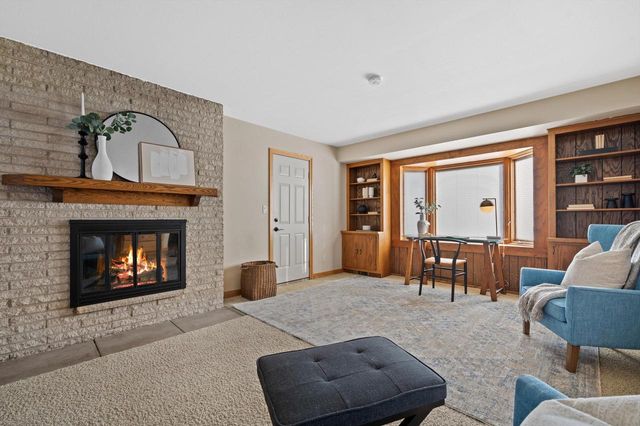 W226N8304 Friess PLACE, Lisbon, WI 53089